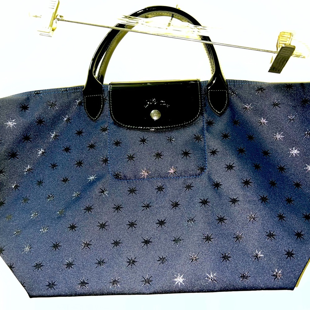 LONGCHAMP LE PLIAGE ETOILES STAR NAVY BLUE BAG WITH BLACK PATENT HANDLES & TRIM